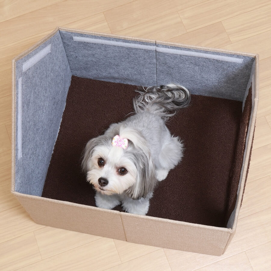 ペットハウス 三角屋根