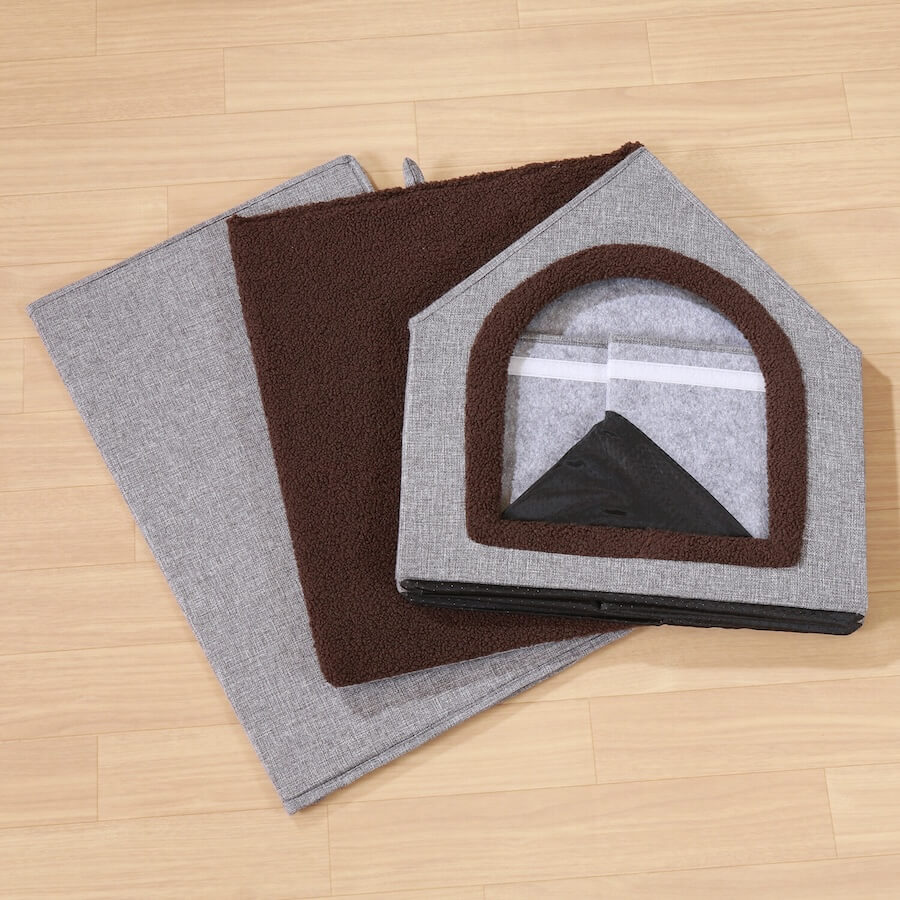 ペットハウス 三角屋根