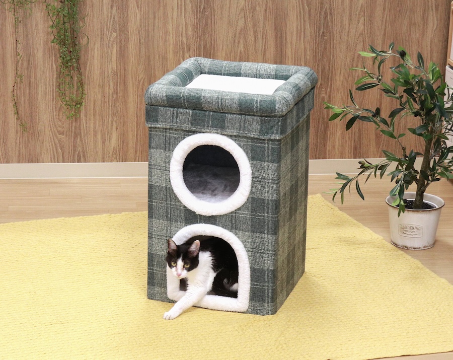 ペットハウス　ルーフベッド付き