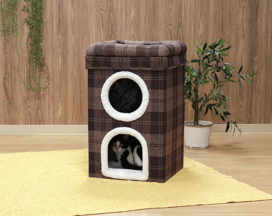 ペットハウス　ルーフベッド付き