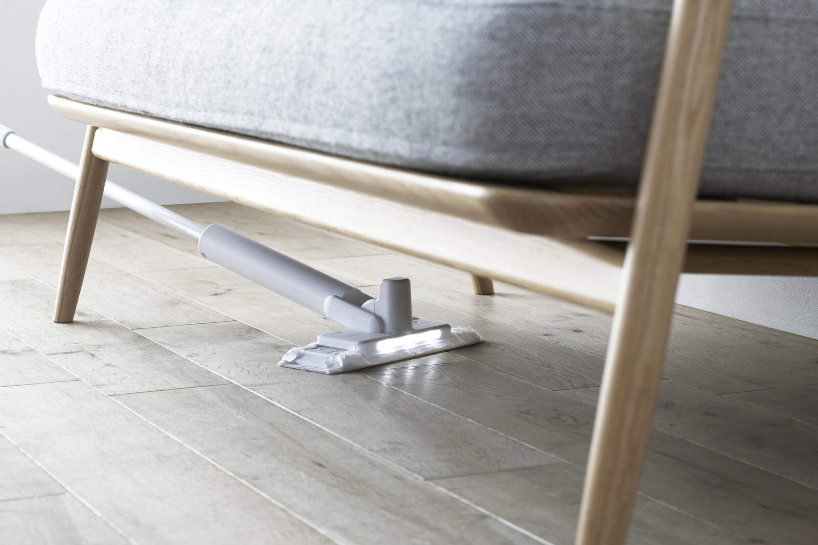 アイリスオーヤマ 電動フロアワイパー