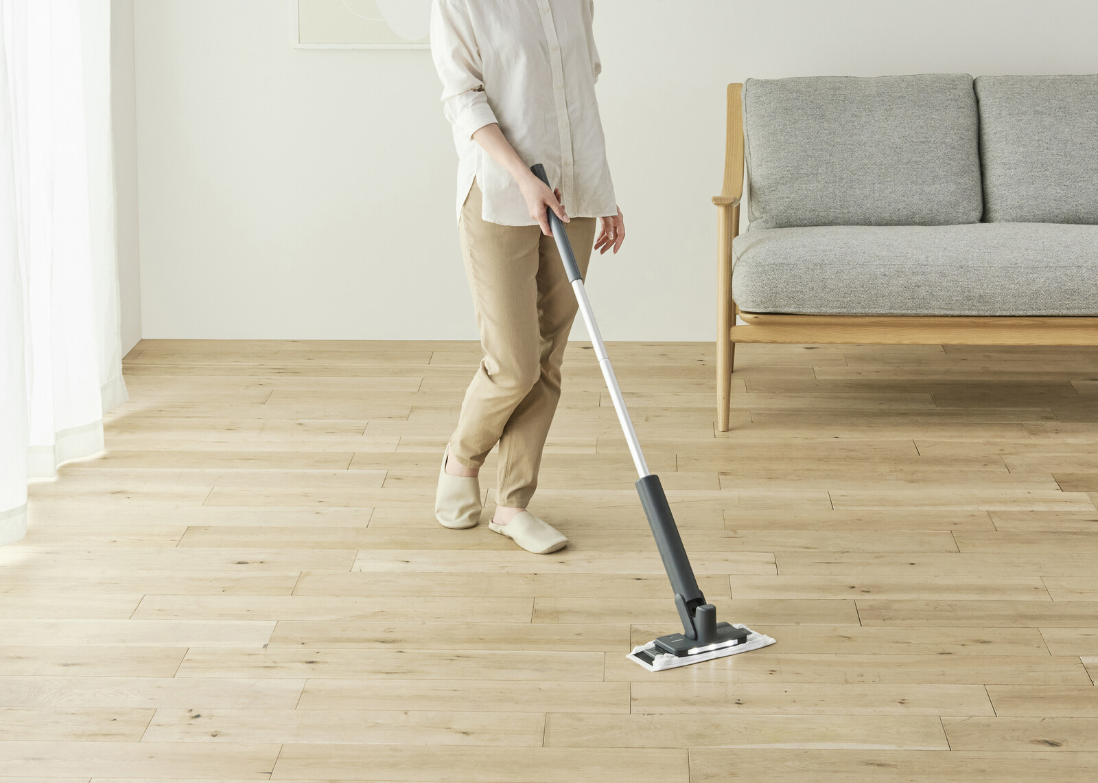 アイリスオーヤマ 電動フロアワイパー