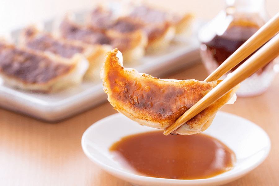 お肉屋の特製生餃子