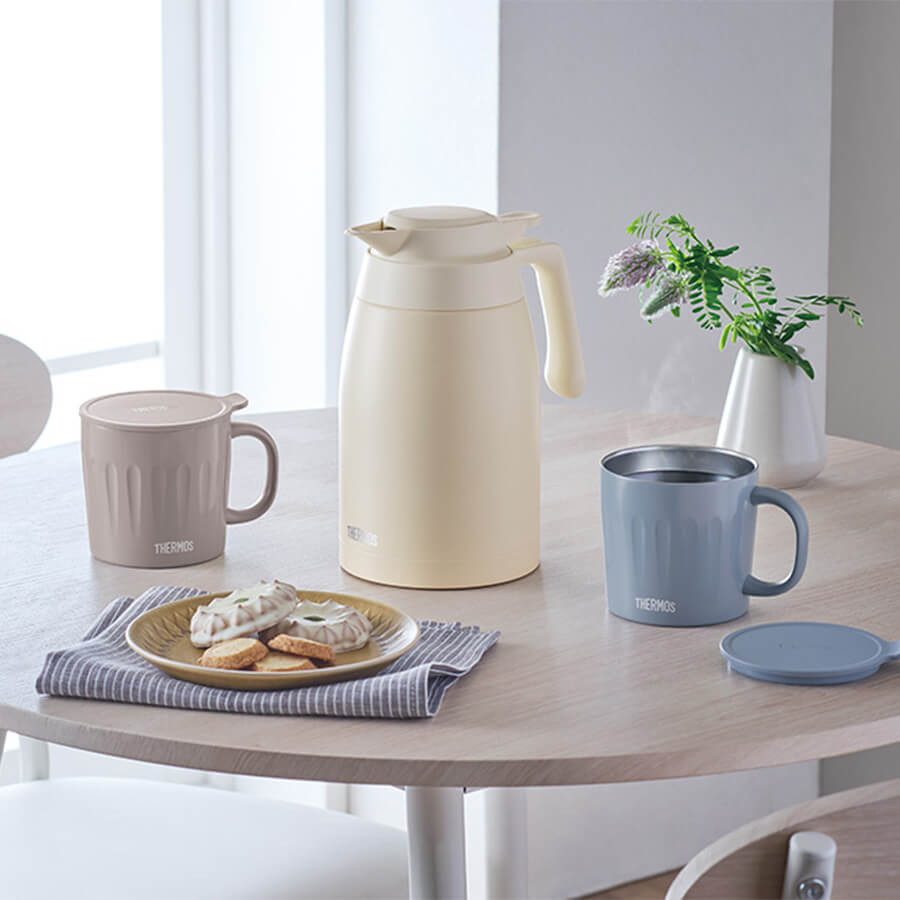 サーモス 真空断熱 ステンレスポット TTG-2000